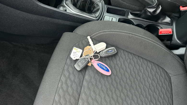 Ford Fiesta 1.0 EcoBoost Titanium 5dr Petrol Hatchback